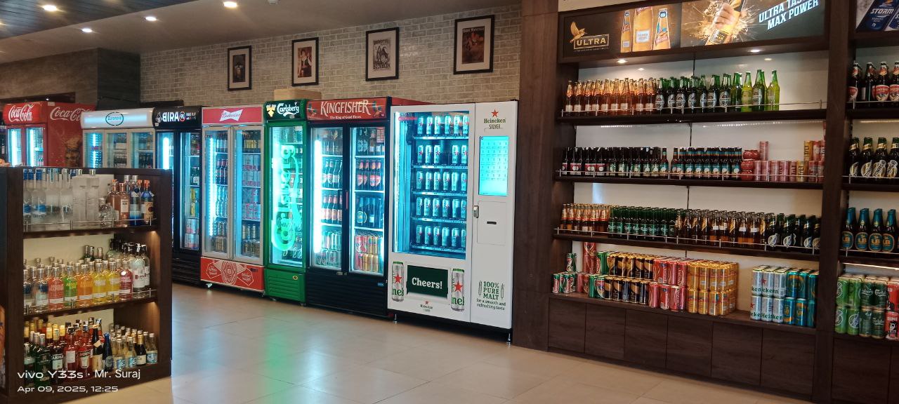 Phoenix vending machine at location